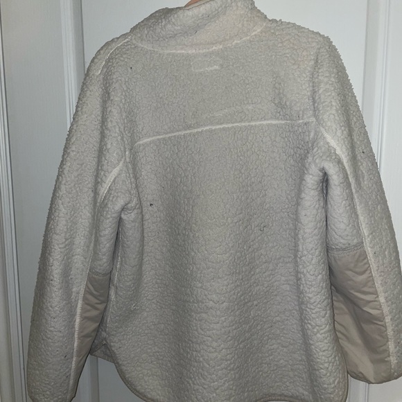 Sherpa coat - Picture 3 of 3